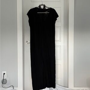 Universal Thread Black Textured Top